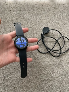 Samsung Galaxy Watch 5 40mm Good condition with charger