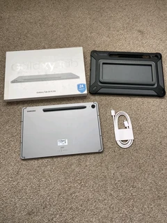 Samsung Galaxy Tab S9 FE 5G 10.9" 128GB Tablet in Immaculate condition with stickers still on