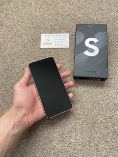 Samsung S22 5G 256gb Dual SIM with box and 2 green lines on screen