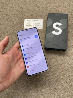 Samsung S22 5G 256gb Dual SIM with box and 2 green lines on screen