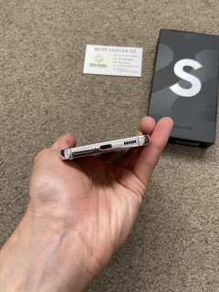 Samsung S22 5G 256gb Dual SIM with box and 2 green lines on screen
