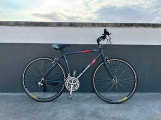 Avalanche mistral racing road bike