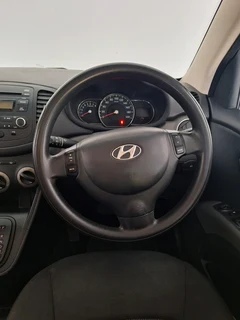 Hyundai i10 1.2 automatic 2012