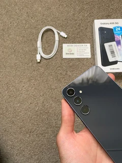 Samsung A55 5G 256gb 8gb ram Dual Sim immaculate condition with box and cable few weeks old