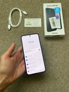 Samsung A55 5G 256gb 8gb ram Dual Sim immaculate condition with box and cable few weeks old