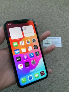 iPhone 11 64gb Dual sim with cover - black