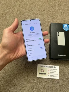 Samsung S24 128gb Dual sim 8gb ram Immaculate condition like new with box and cable