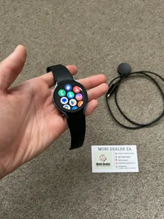 Samsung Galaxy Watch 5 44mm Good condition with charger