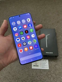 Samsung Galaxy S25 FE 5G 256GB Dual Sim like brand new open box with box and cable - Navy