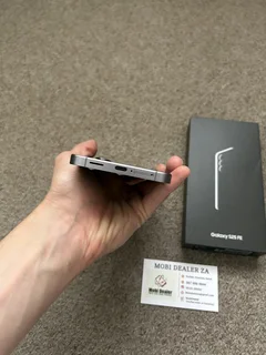 Samsung Galaxy S25 FE 5G 256GB Dual Sim like brand new open box with box and cable - Navy