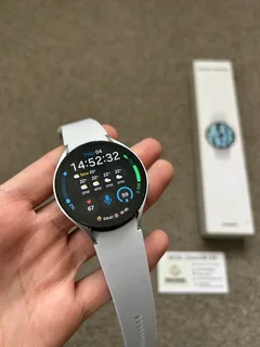 Samsung Watch 6 44mm LTE with box and charger