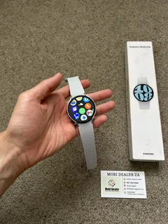 Samsung Watch 6 44mm LTE with box and charger