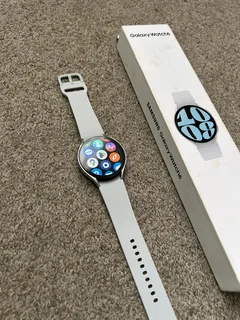 Samsung Watch 6 44mm LTE with box and charger
