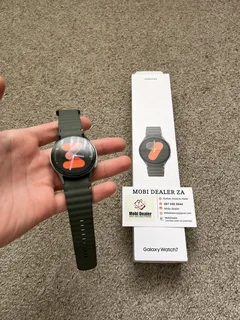 Samsung Galaxy Watch 7 BT 40mm with box and charger