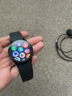Samsung Watch 6 40mm LTE with charger