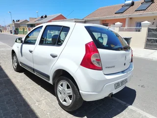 2012 Renault Sandero 1.6