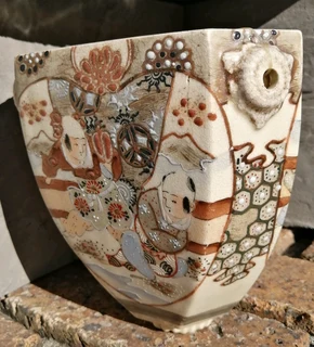 Rare Antique Satsuma Hanging Vase unusual Triangular style