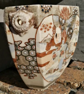 Rare Antique Satsuma Hanging Vase unusual Triangular style