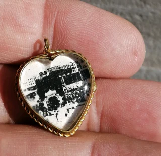 rare 1930s 1940s heart pendant Kaaba, Medina