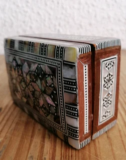 vtg mother of pearl inlaid Egyptian jewelry box