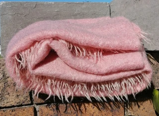Silky Mohair Knee/Travel Blanket 150x137cm