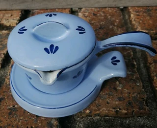 DRU Holland Blue Tulip Cast Iron Butter Sauce Warmer