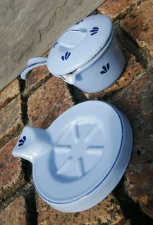 DRU Holland Blue Tulip Cast Iron Butter Sauce Warmer