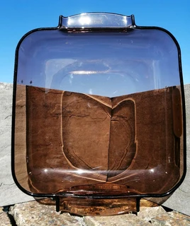 Vintage Rare Pyrex England Amber Square Casserole with 'drop' handles