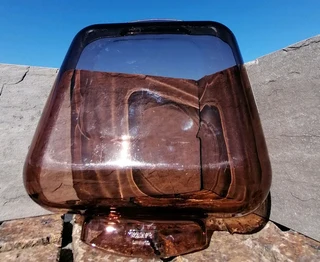 Vintage Rare Pyrex England Amber Square Casserole with &#39;drop&#39; handles