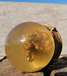 Vtg ❤️ is Blind Snow Globe, Resin - unusual.