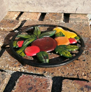 Cast Iron Colourful Fruit Trivet Pot Stand