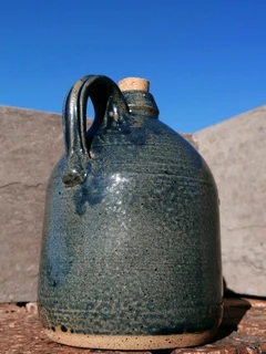 Vtg 1.75 Litre Stoneware corked Bottle VW DIAZ 88