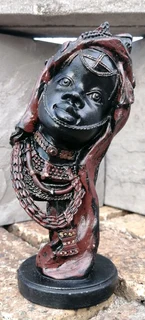 Rare find Masai Woman Figurine