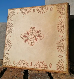 Moroccan Frame Drum Small Duff - Berber henna design