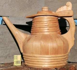 Pipekanne Norway Handcrafted Wood Spout Can