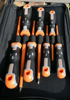 New*IRAZOLA* 7Pc Scewdriver Set in carry case