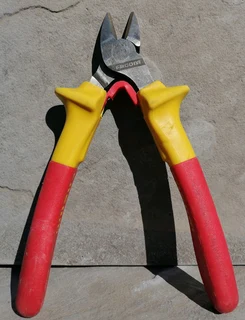 Facom Electrician Diagonal Cutting Pliers