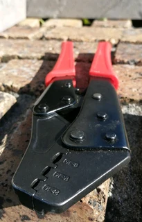 RS Pro Hand Ratcheting Crimp Tool for Spade Connectors