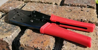 RS Pro Hand Ratcheting Crimp Tool for Spade Connectors