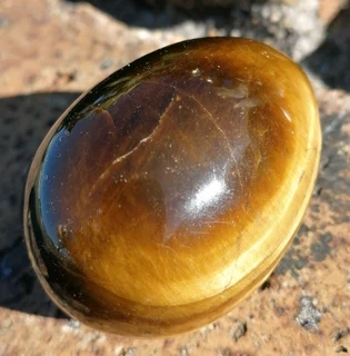Tiger&#39;s Eye Stone Egg 4x3cm