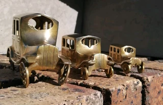 Vtg Set Brass Cars Antique Style