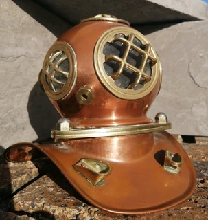 Vtg Submariner 70s Brass Copper Glass Divers Helmet Mini Version Décor