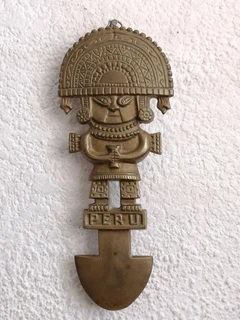 PERU TUMI-Vtg Brass 28 cm H