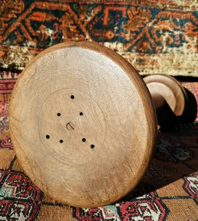 Vtg unvarnished Imbuia Holder 44cm H - sanded waxed