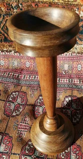 Vtg unvarnished Imbuia Holder 44cm H - sanded waxed