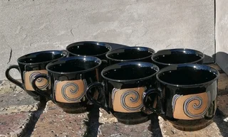 7 Black Glass Cappuccino Cups Arcoroc Tempico Pattern France