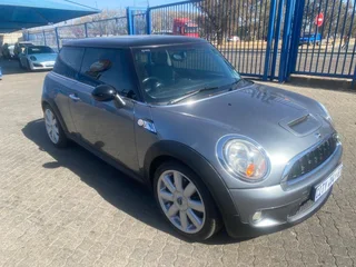 2007 MINI