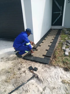 Paving installation