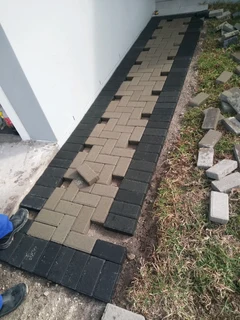 Paving installation
