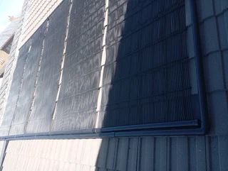 Swimming pool heating pannels